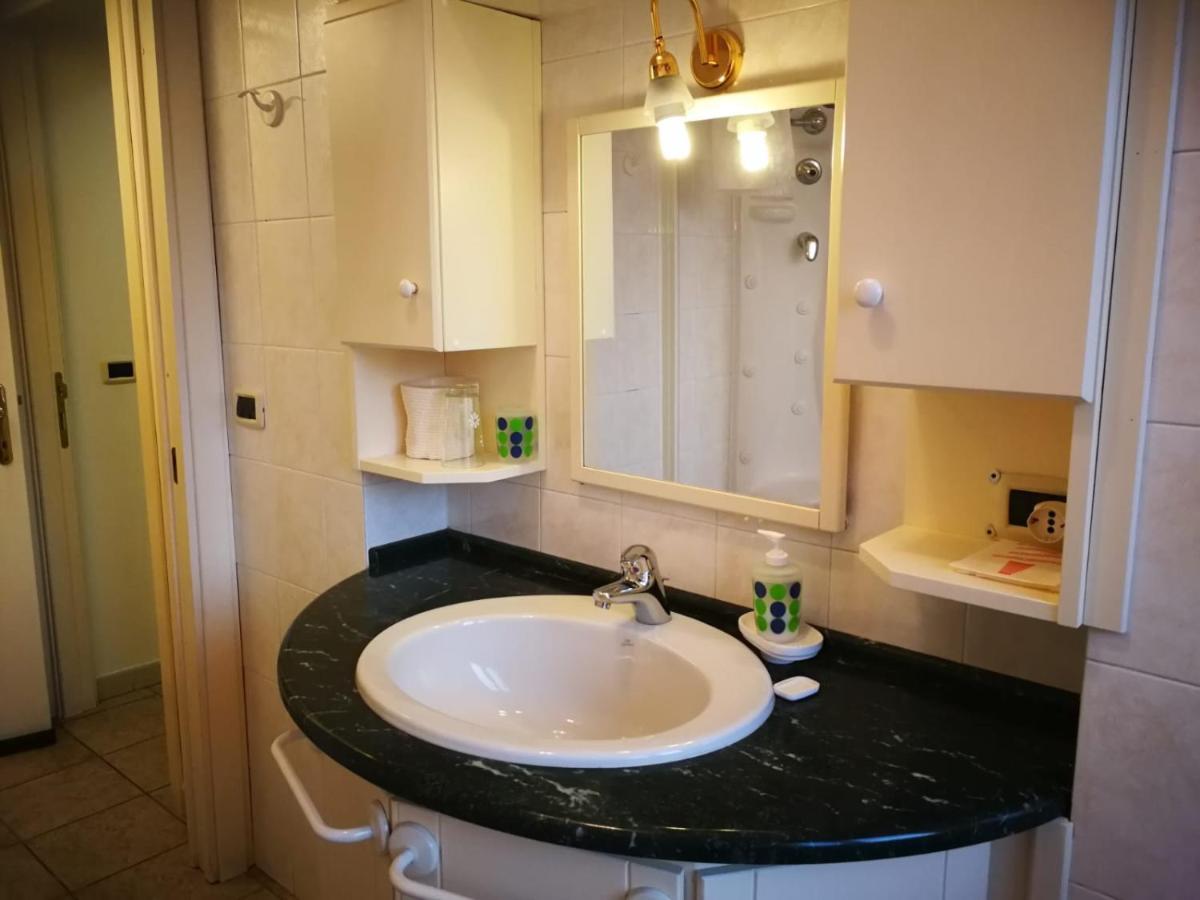 Hotel Da Agnese Locazioni Brevi Cagliari Zewnętrze zdjęcie